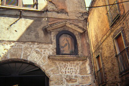 Madonna Immacolata Tela Edicola Di Via Cavour N. 20